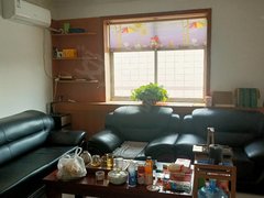 淄博临淄临淄实验中学东高4楼,三室一厅,带家具家电拎包入住出租房源真实图片