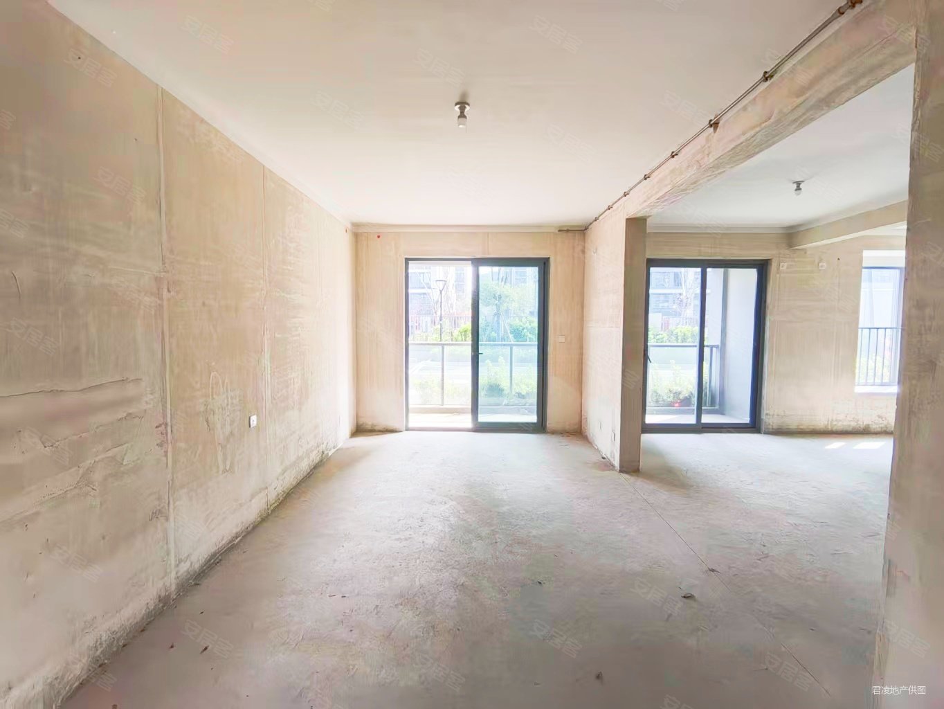 雅颂兰庭3室2厅2卫103㎡南北121万