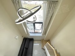 巫家坝 loft拎包入住 中空设计 押一付三 近地铁，近海乐
