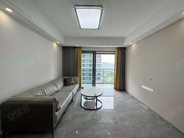 珠海高新区唐家湾翠湖香山百合苑翠湖香山百合苑 3房1卫 高层 看房