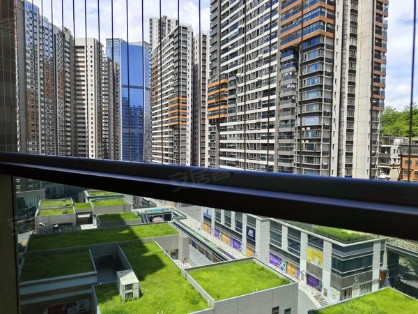 深圳罗湖黄贝岭深业东岭近黄贝岭地铁口 深业东岭 一房一厅 空房出租