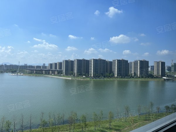 绍兴镜湖洋江西路武地融创滨湖湾融创滨湖湾,头牌湖景房,精装修从未