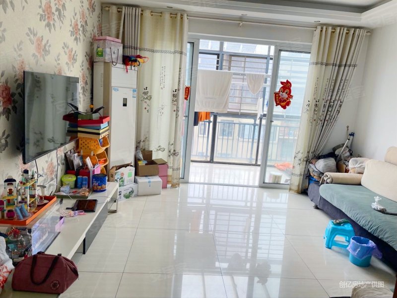 鸿威鸿景华庭团结路3室2厅1卫90平方米