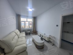 双鸭山尖山东山国际会展中心永红派出所旁边，马鞍山惠民6楼中门，年租6500，月租800出租房源真实图片