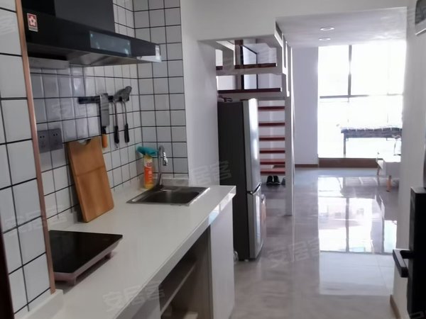 西双版纳景洪曼弄枫南山别院南山别院LOFT年租1400 半年1800 配套齐全 带泳池出租房源真实图片