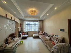 弥勒九号路庆来公园新城区,小区环境很好,家电家具齐全。出租房源真实图片