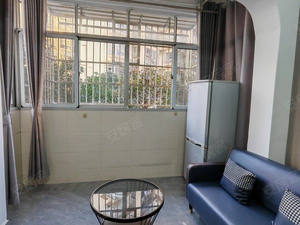 南昌红谷滩丽景路卫东花园(三期)翠苑路地铁站租房 无中介(月付 可短