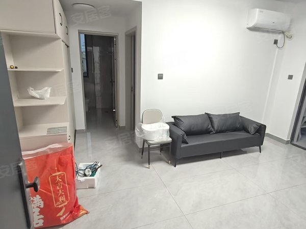 金华武义县武义城北栖霞花苑江南小区出租：人民医院附近，八区电梯房1室1厅1厨1卫，拎包入住出租房源真实图片