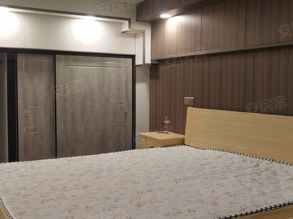 嘉兴桐乡桐乡市区尚城大厦尚城大厦精装修loft复试2房出租出租房源