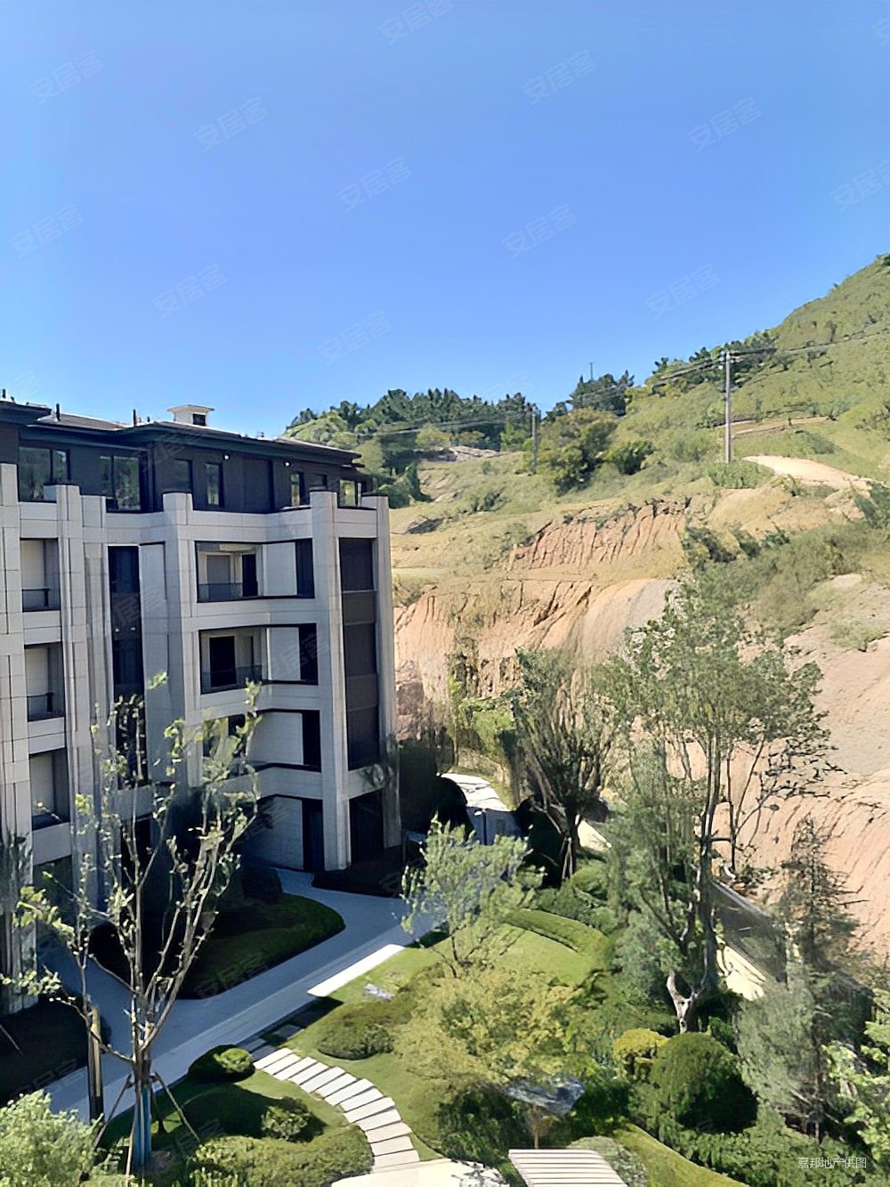 海信北涧山居4室2厅2卫155㎡南北520万