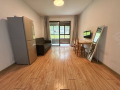 马鞍山雨山万达广场深业华府 万达旁 三室两厅 一楼 家电齐全 拎包入住出租房源真实图片