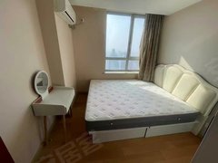 大连西岗鞍山路实图 押一付一 正规两室一厅 三个空调 可观海 密码锁 急租出租房源真实图片