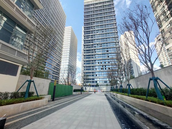 昆明官渡巫家坝万科翡翠二期(商住楼)万科翡翠平层公寓 标准一室一厅
