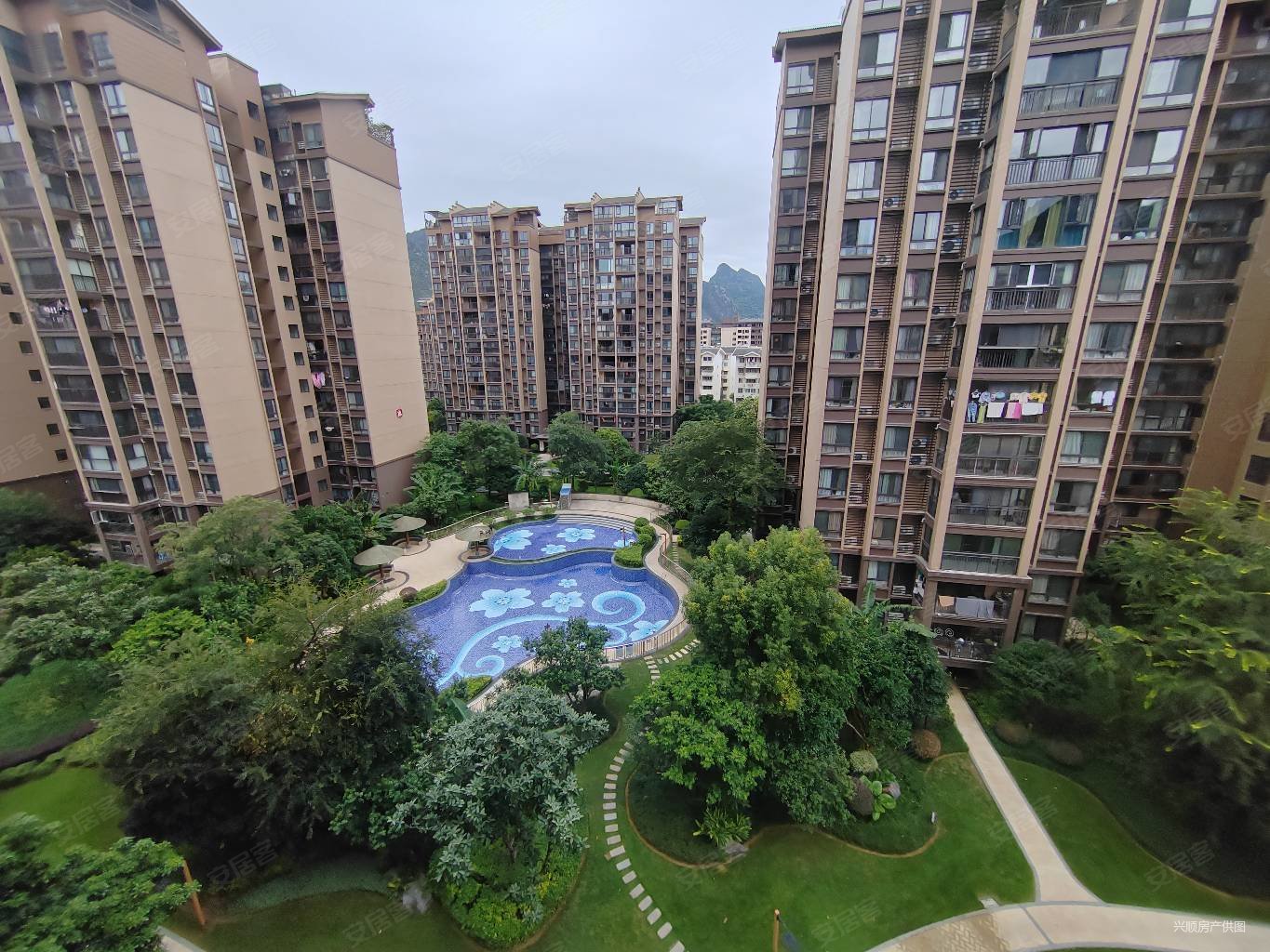 彰泰桃源居4房2厅8楼位置赠送多的户型