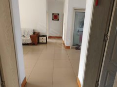 邹平邹平城区山南好停车，周边买菜方便，没有物业费，生活成本低出租房源真实图片