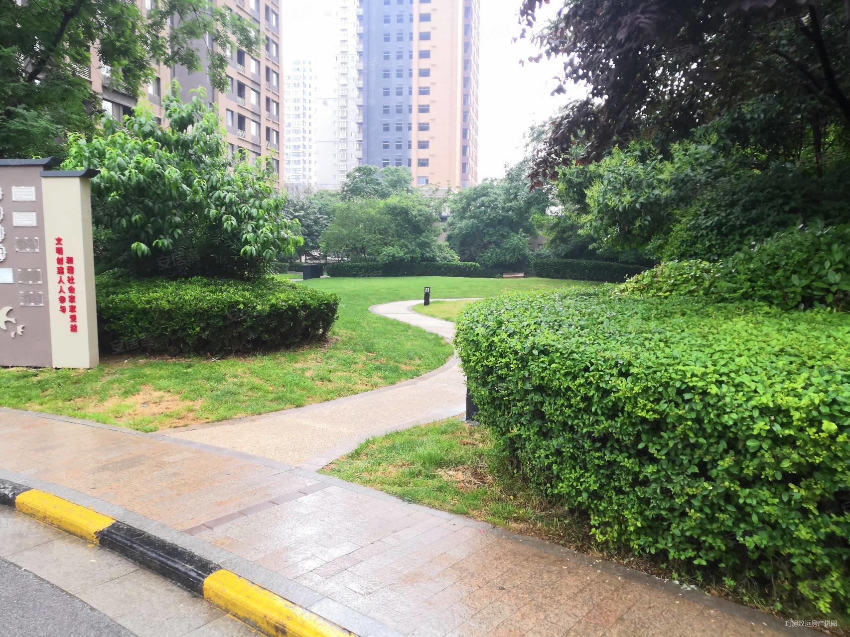 西安房产网>西安二手房>未央二手房>三桥二手房>保利金香槟>1706_1280