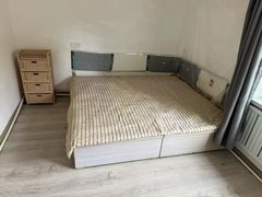 丹东振兴六纬路小学学区六合小区 2室 4楼 有空调 600包取暖 季度付出租房源真实图片