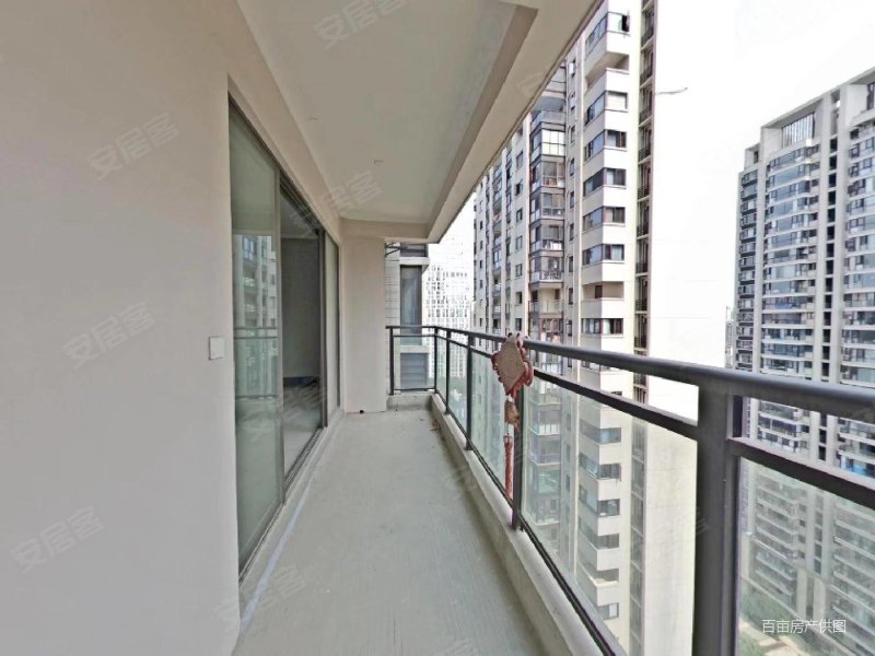 柳州房产网>柳州二手房>城中二手房>城中二手房>彰泰红>800_600