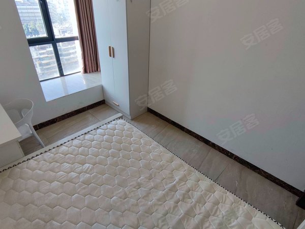 无中月付包水电盘龙小学铁五中云大医院同德广场白云路