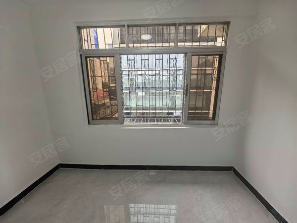 深圳福田上步南园新村精装3房急租,近市场学校随时看房出租房源真实