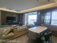 柳州城中体育中心城中区荣和天誉三期四房2厅2卫140平江景景小旁边出租房源真实图片