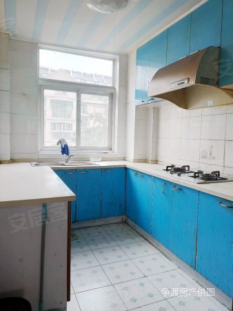 南京房产网>南京二手房>浦口二手房>高新区二手房>盘龙山庄>338_450竖