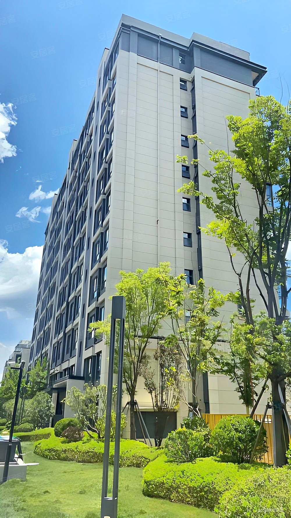 阳光城文澜公馆(二期)5室3厅2卫90㎡南北81万