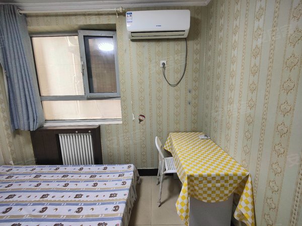 月付 雁翔路北口 西安交通大学 无中介费 友和大厦出租房源真实图片