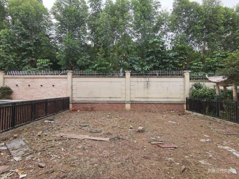 鼎峰尚境次新别墅 花园二百平 看房方便