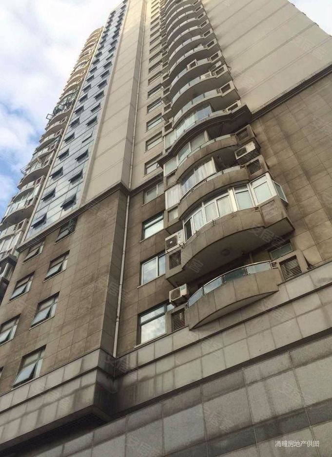 新外滩花苑4室2厅2卫120.94㎡南北1500万