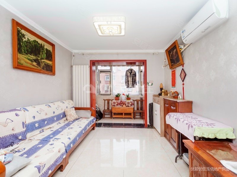 德茂小区南北通透交通便利中间楼层采光好满五