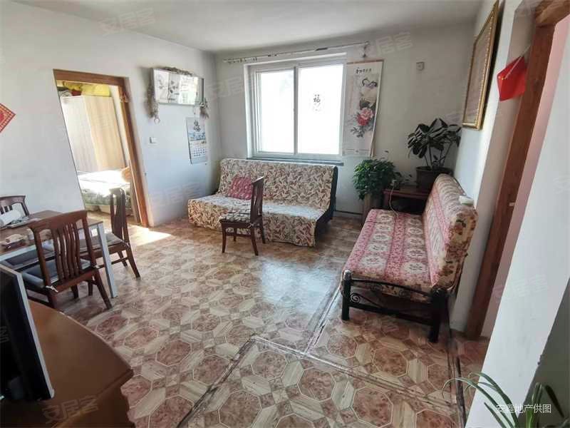 叠翠山庄 商品房 中间好楼层 集中供暖 南北通透