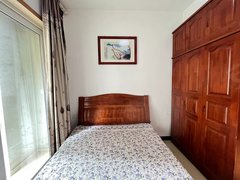 重庆九龙坡杨家坪0虚假 可短租押一付一  找房子18号线万科西九精装单配出租出租房源真实图片