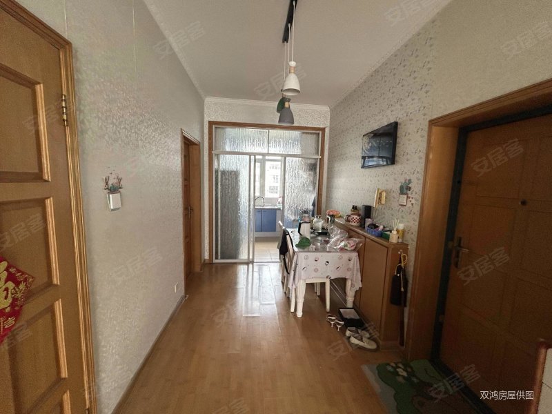 康馨园 南北通透 刚需两居 高楼层采光充足 出行方便 临地铁