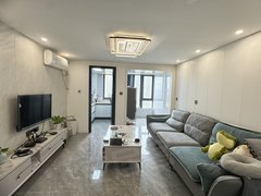 新乡平原示范区滨湖大道平原新区恒大两室800元，家具家电齐全，拎包入住，随时看房出租房源真实图片