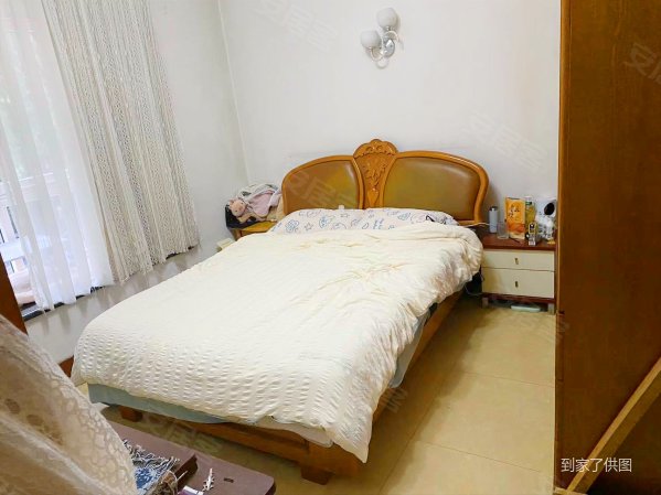 89万在沙坪坝三峡广场附近买精装修三房近地铁领包入住,华宇福源山庄