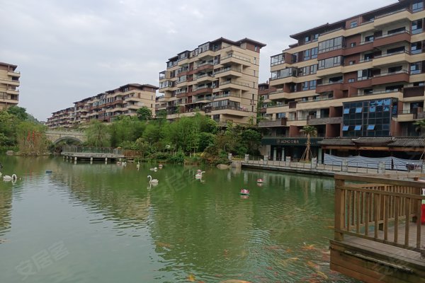 仁山公园紫荆苑