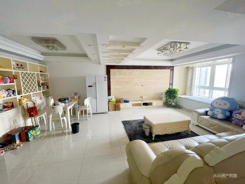 汇锦水岸城(东区) 商业配套齐全 近地铁 出行方便