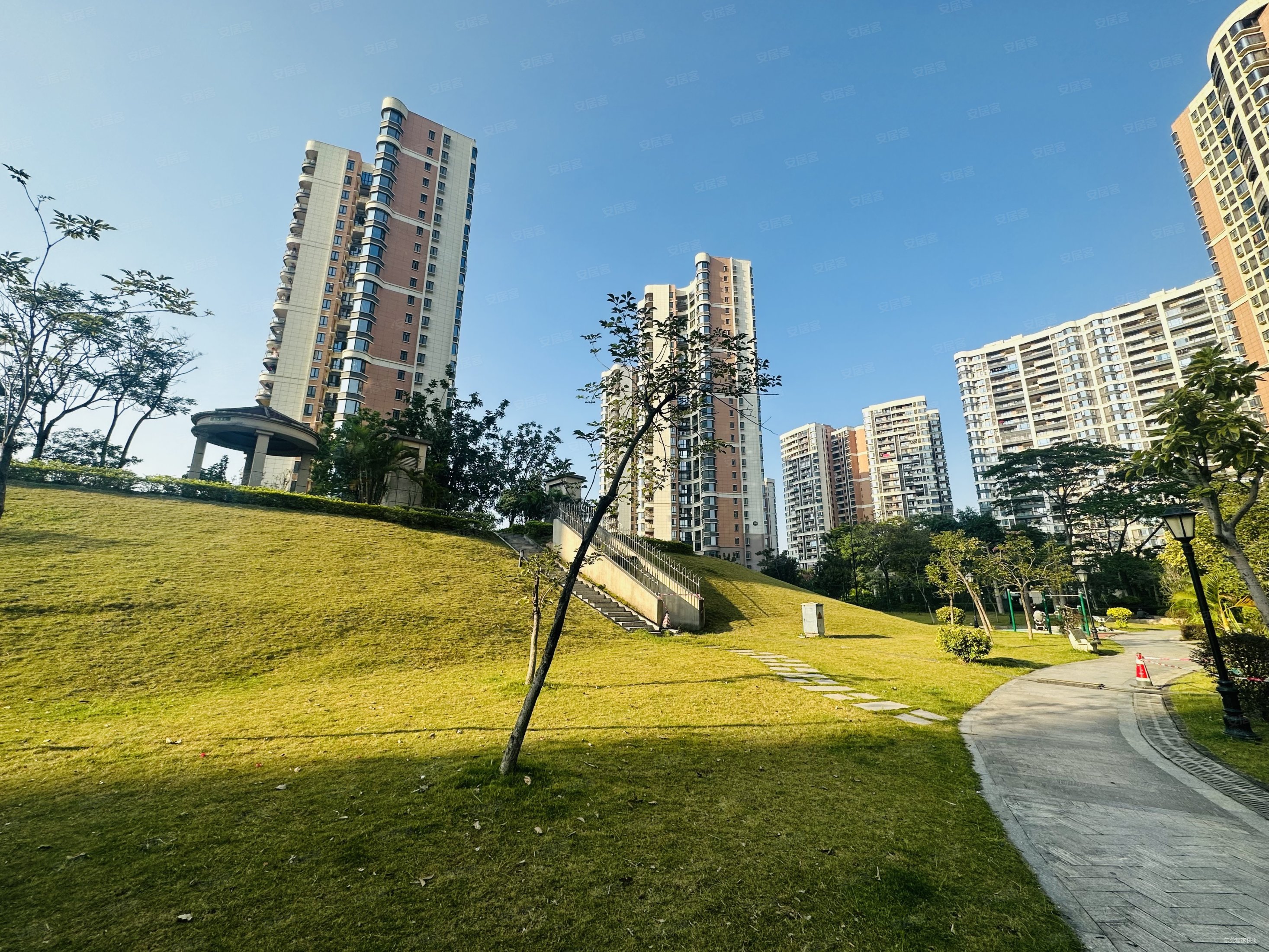 急卖送2个车位君汇半岛南北通透大平层高楼层采光充足