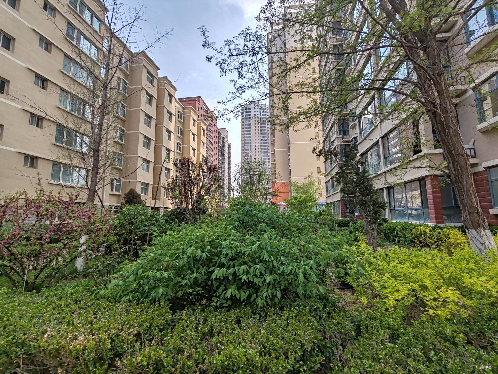 兰州房产网>兰州二手房>榆中二手房>和平十字二手房>和平嘉园>2000