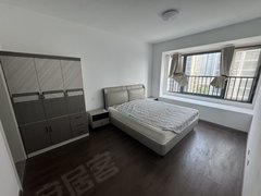 绍兴越城市区环内大家境界,电梯房带家具,地铁口繁华地段出租房源真实图片