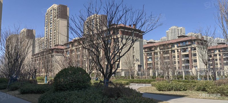 四叶草户型,世茂璀璨天城二手房,198万,4室2厅,2卫,140平米-青岛安居