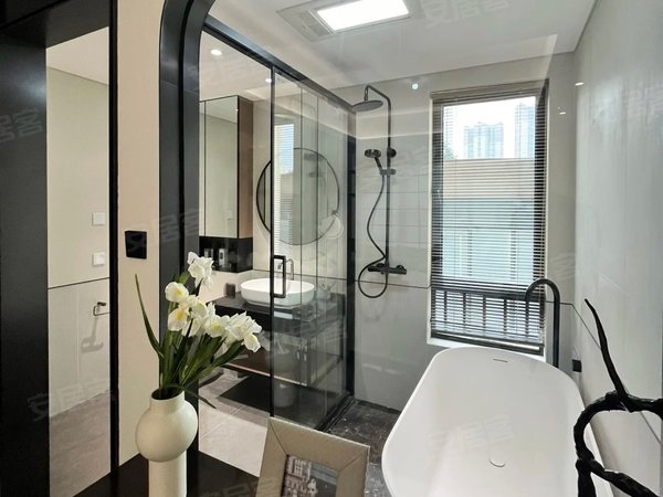 绍兴上虞沥海万峰滨江苑沥海 本人房东 没有中介费 可押一付一 停车