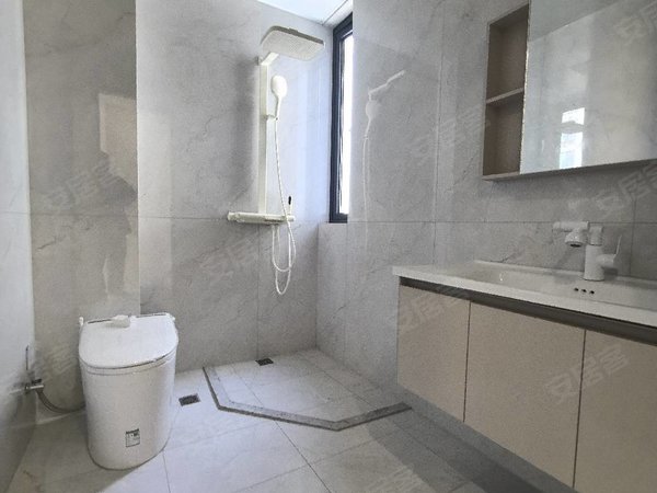 金华东阳东阳市中心中奥东义府银泰周边两室一厅3399月出租房源真实图片