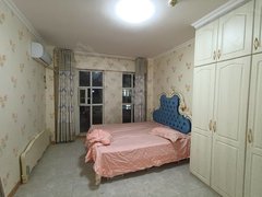 喀什喀什市喀什城区中亚商贸城单身公寓家具家电齐全，拎包入住可做饭急租出租房源真实图片