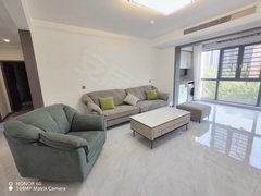 驻马店驿城体育场高铁附近环球港商圈文渊二中隔壁蓝天尚品精装三室带暖气停车方便出租房源真实图片