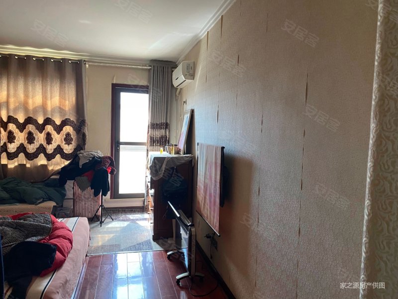 耀邦公馆多层洋房三楼13368平78万三室两厅两卫满五