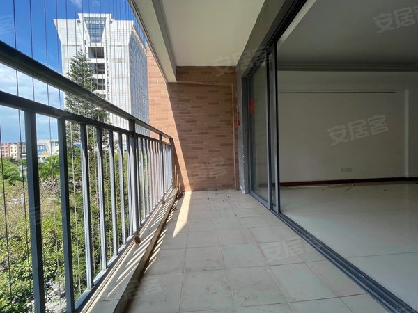 深圳南山蛇口广物花园广物花园 大两房出租 有电梯出租房源真实图片