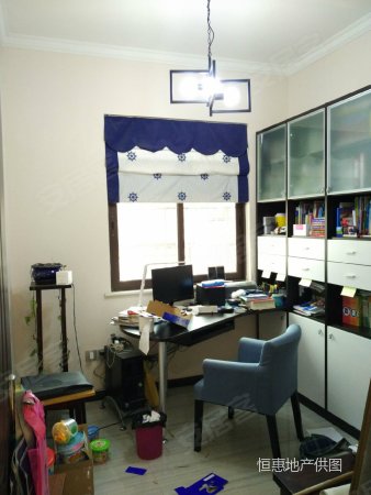 钱江美域精装顶跃三层 带平台 现代风格豪华装修可按揭