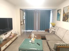 桂林叠彩中山北路北站附近 联发乾景欣悦 精装两房 电梯中层 配套齐全拎包即住出租房源真实图片